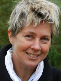 Rencontre exceptionnelle avec Sandrine Collette, lauréate du grand prix de littérature policière, pour son roman Un vent de cendres 